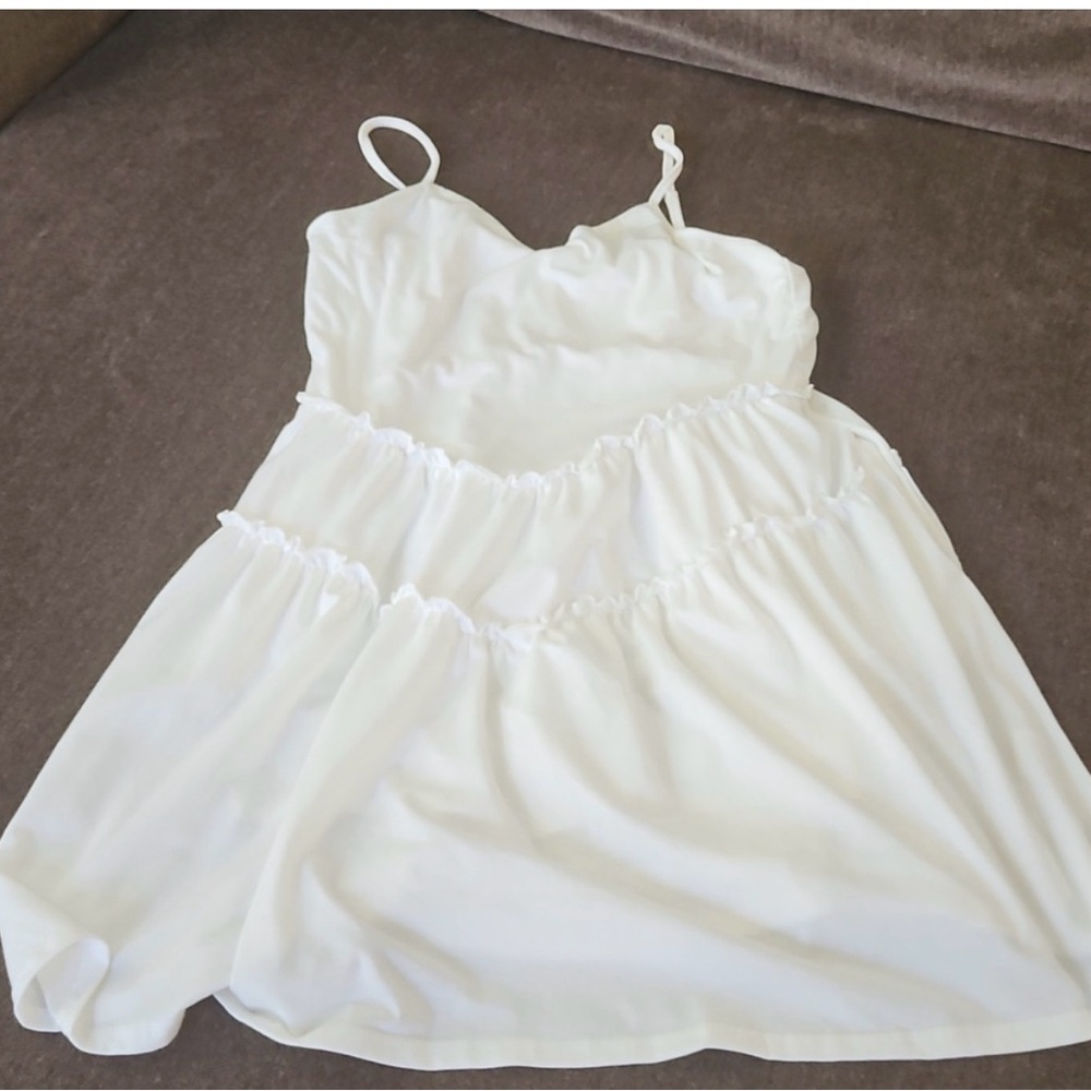 Angashion White Sleeveless Dress